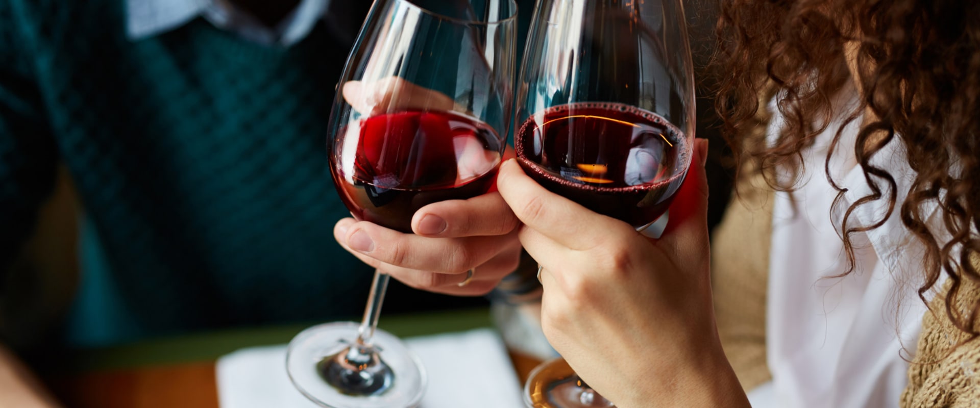 The Health Benefits of Pinot Noir: The Best Wine to Drink Daily